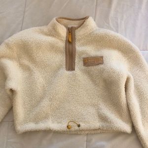 Cropped fleece